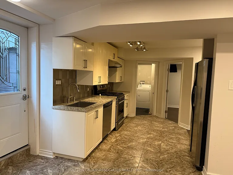 113 Dali Cres #BASEMENT — Photo 5
