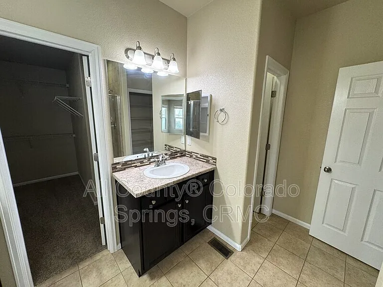 8297 Firecracker Trl — Photo 14