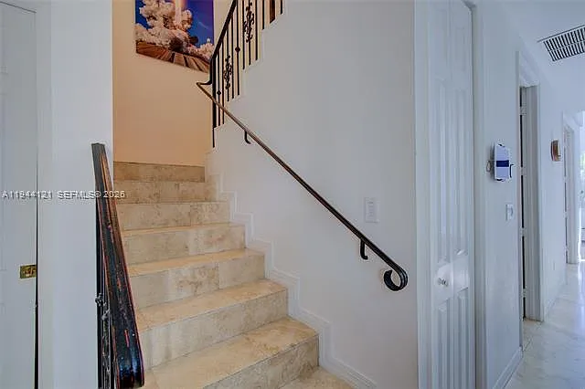 4867 Ponce De Leon Blvd — Photo 15