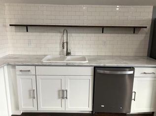 41 John St #1ST, Cumberland, RI 02864