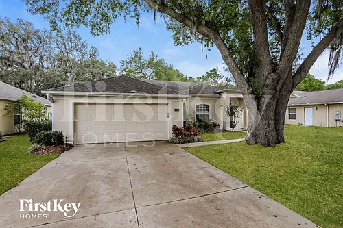 34333 Shadewood Cir Photo 1