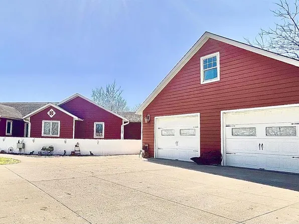 33453 Jeidy Hill Road, Wauzeka, WI 53826