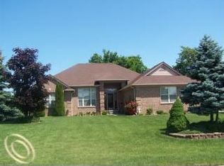 4152 Scott B Dr, Saint Clair, MI