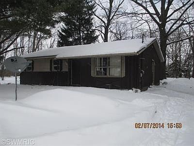 2nd image of 7716 Woodland Rd