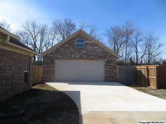 3rd image of 234 Wes Ashley Dr