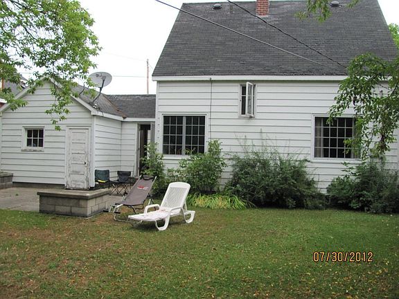 5th image of 449 N 4th St