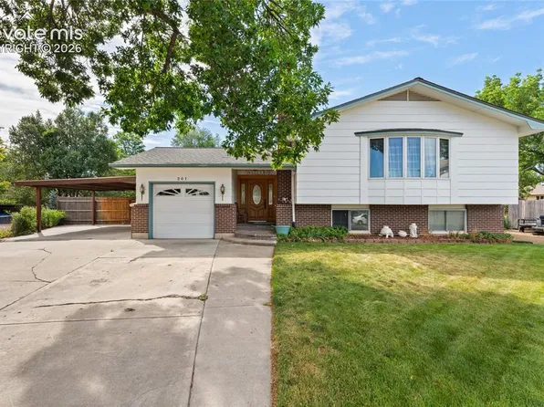 201 Dexter St, Colorado Springs, CO 80911