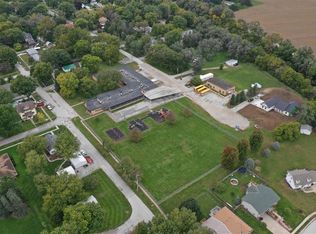 409 E 9th St, Malvern, IA 51551