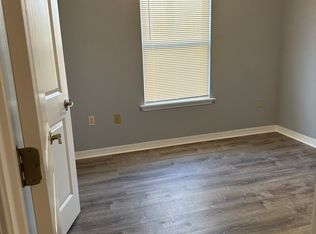 195 Toni Ln APT C, Branson, MO 65616