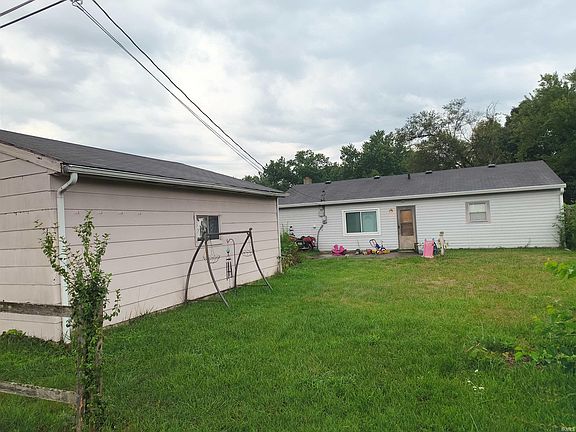 4th image of 98 Sweetwood Dr
