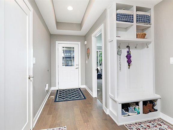 4th image of 1505 Bennetts Way NW