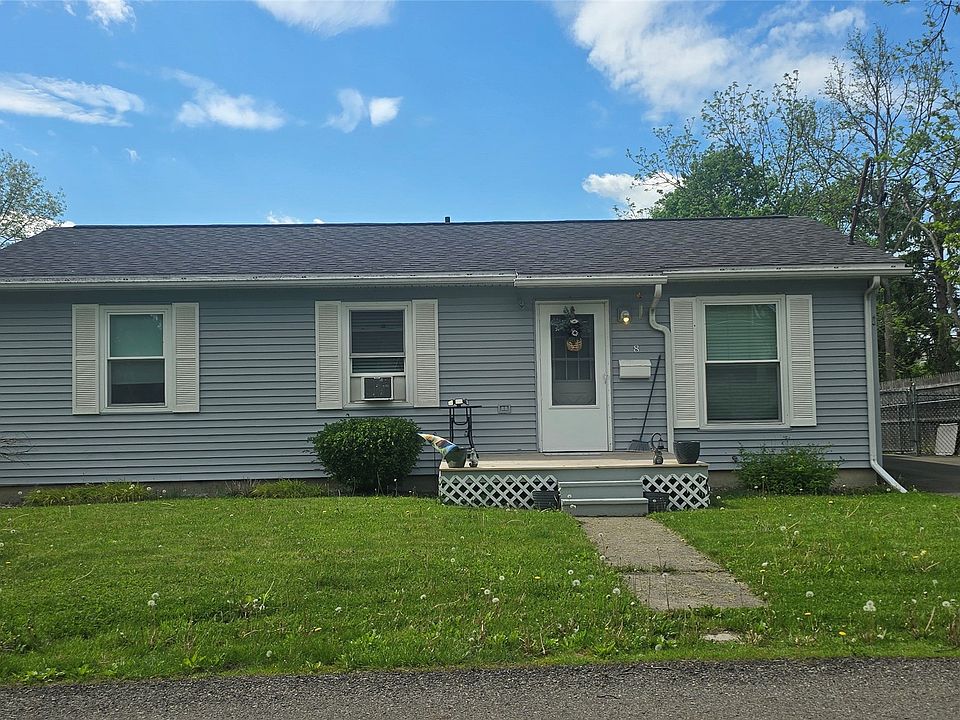 1st image of 8 Wayne Ave