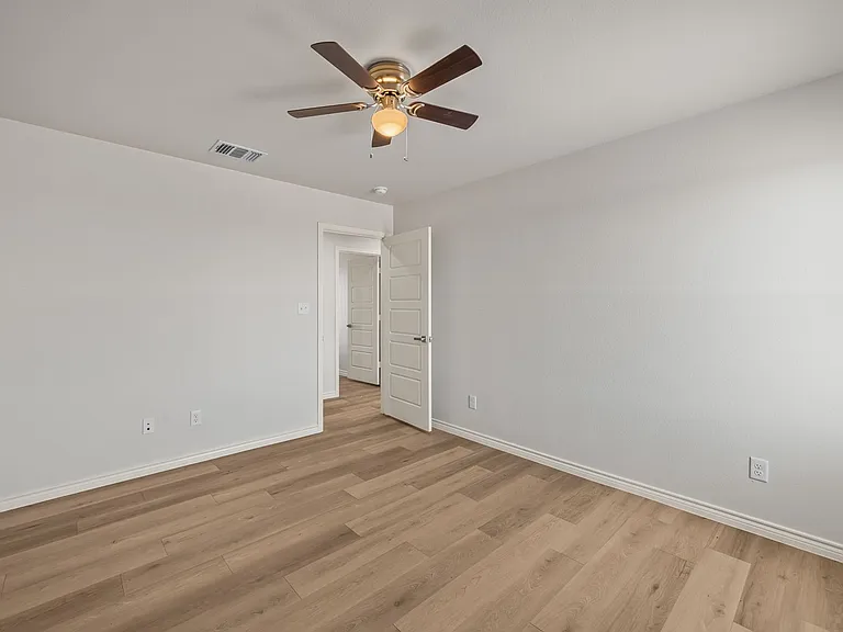 11015 N County Road 2800 #A — Photo 31