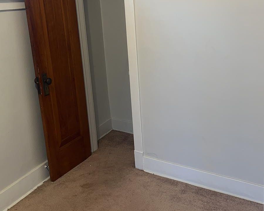 2nd image of 266 Delaware Rd Unit 12