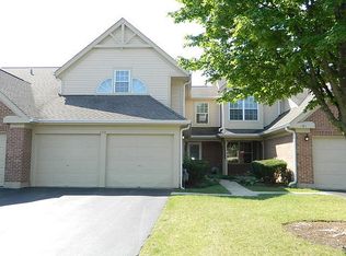 193 Rob Roy Ct, Schaumburg, IL 60194