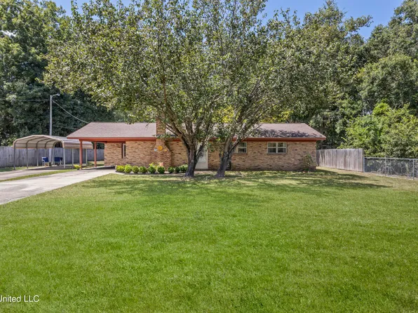 3629 Suter Rd, Gautier, MS 39553