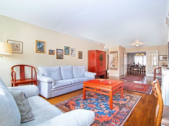 2nd image of 505 E 79th St APT 7B