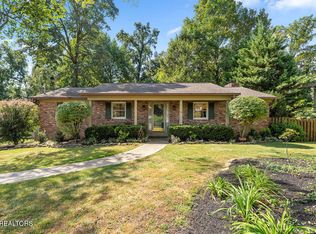 929 Corning Rd, Knoxville, TN 37923