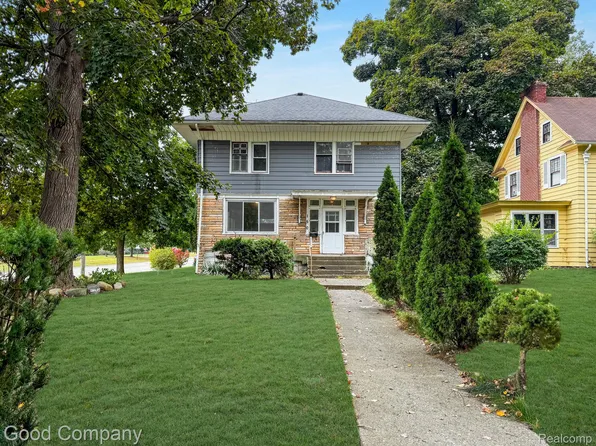 150 Franklin Blvd, Pontiac, MI 48341