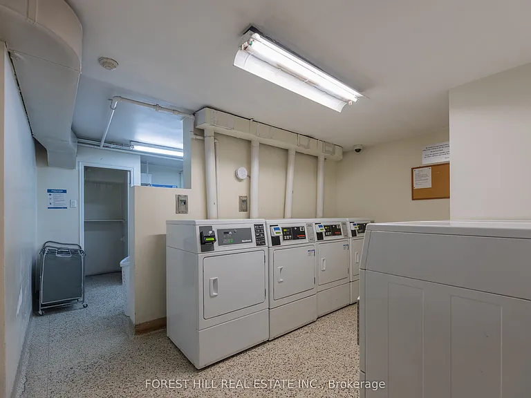 1130 Wilson Ave #306 — Photo 19