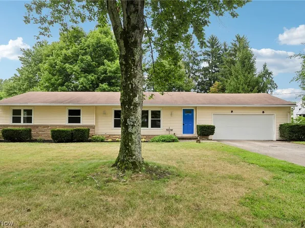 15186 Drake Rd, Strongsville, OH 44136