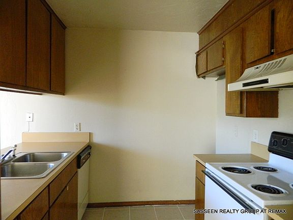 4th image of 1003 NW 50th St