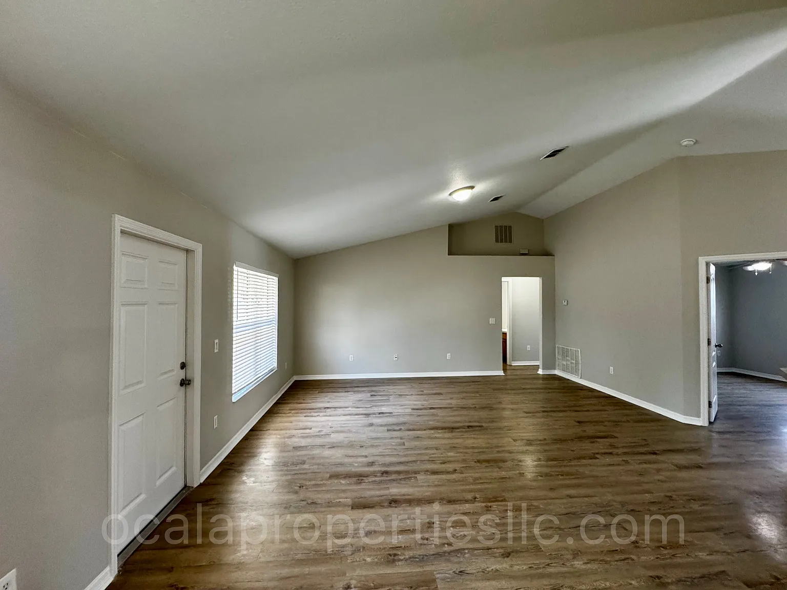 4 bed, 1767 sqft, $1,950 — Photo 4