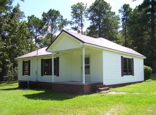 3361 Elkahatchee Rd, Alexander City, AL 35010