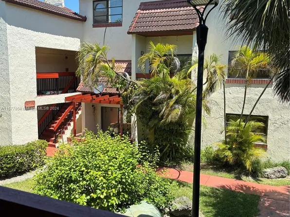 8550 SW 149th Ave APT 715, Miami, FL 33193
