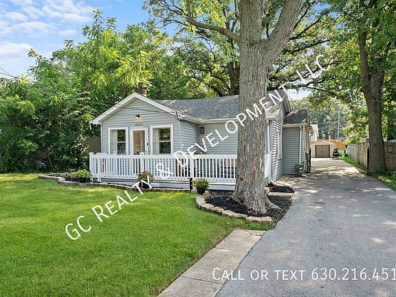 2nd image of 16025 Forest Ave