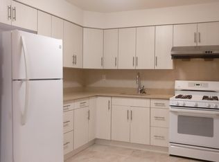 3952 55th St, Woodside, NY 11377