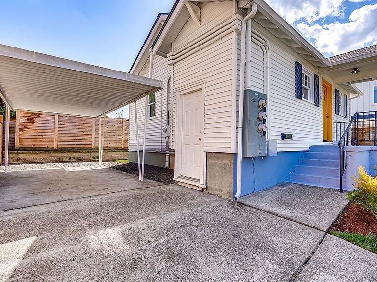 26 N Morgan St — Photo 14