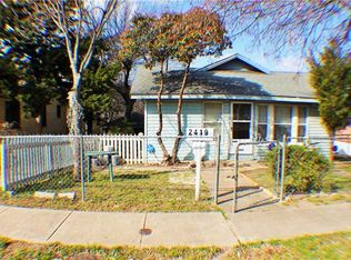 2419 Michigan Ave, Dallas, TX 75216