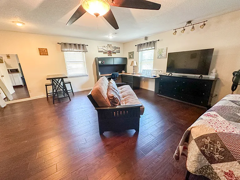 3000 Keller Hicks Rd #2 — Photo 41