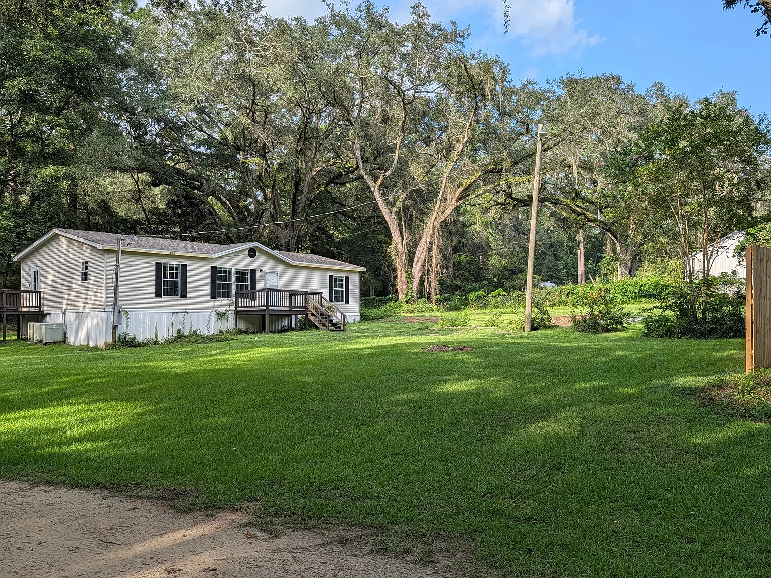 4723 Maylor Rd — Photo 1