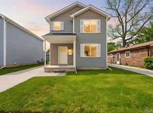 534 E Brickley Ave, Hazel Park, MI 48030