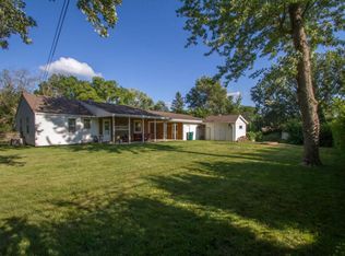 1525 S 167th St, New Berlin, WI 53151