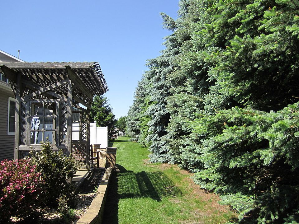 2nd image of 2182 Autumn Ln #0