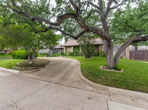 5323 Harbor Town Dr, Dallas, TX 75287