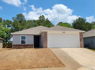 3714 S 2nd Pl, Rogers, AR 72758