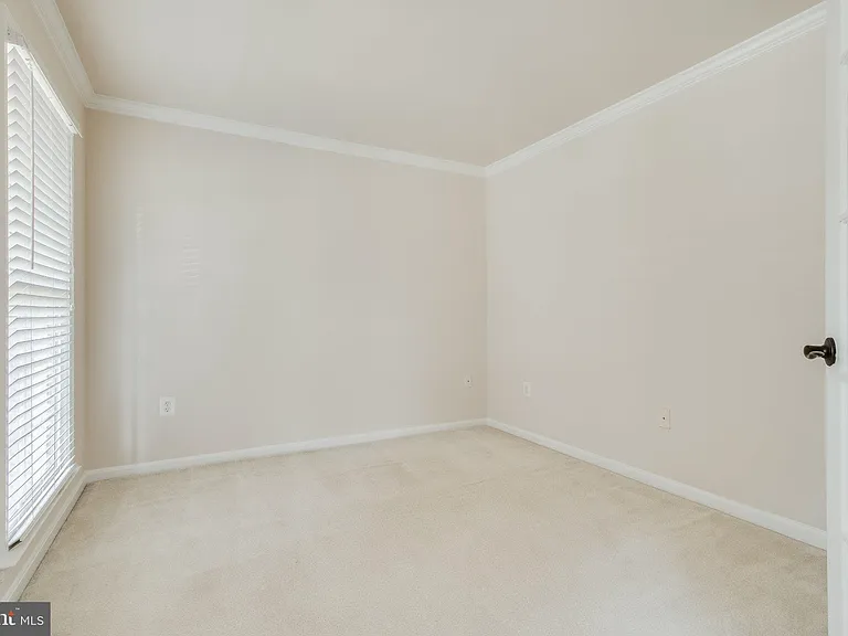 56 Boulder Dr — Photo 3