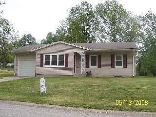 2nd image of 1505 S Main St