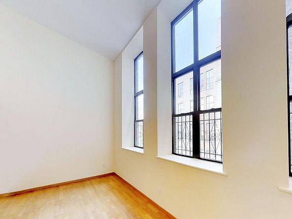 3rd image of 371 Madison St APT 322