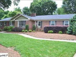 104 Bridgeton Dr, Greenville, SC 29615