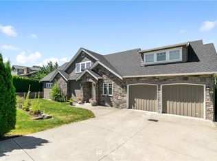 1040 6th Ave S, EDMONDS, WA 98020