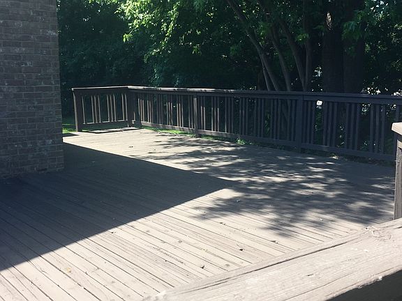 5th image of 40430 Cove Ct