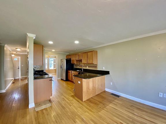 5th image of 50 Whispering Pine Cir #50