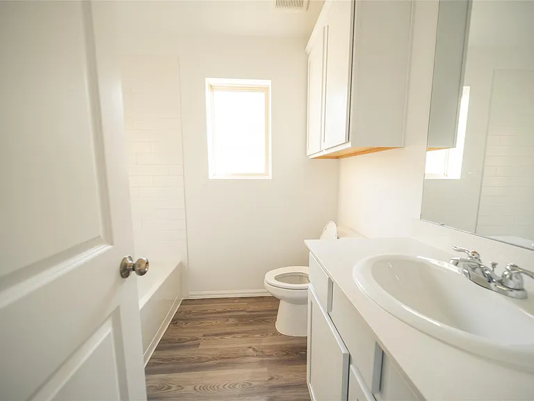 2611 Olivine Stone Dr — Photo 16