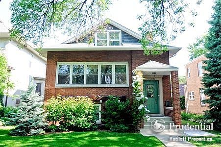 1st image of 2606 W Sunnyside Ave