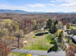 90 Stonykill Rd, Wappingers falls, NY 12590